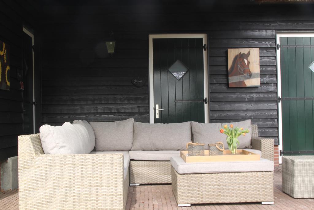 Bed and Breakfast Rheezerstee Exterior foto